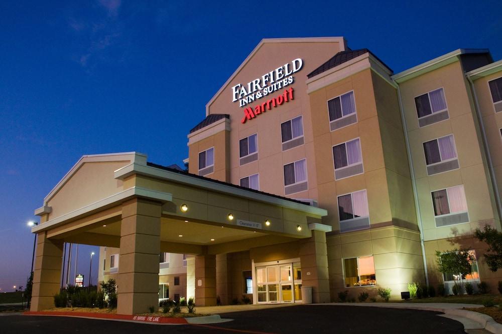 Fairfield Inn & Suites By Marriott Texarkana Exterior photo